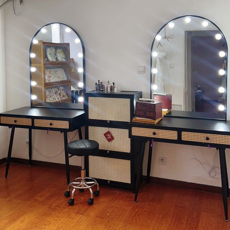 Meja rias rotan profesional ga - Beauty Makeup Bridal ulasan dan harga