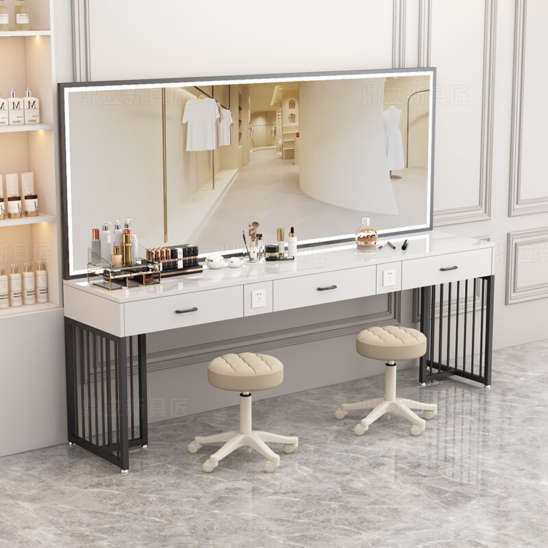 # Meja Rias Panel Modern Khusu - Beauty Makeup Bridal ulasan dan harga
