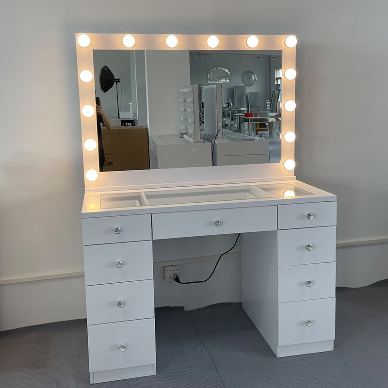Lampu rias studio selebgram, l - Beauty Makeup Bridal ulasan dan harga