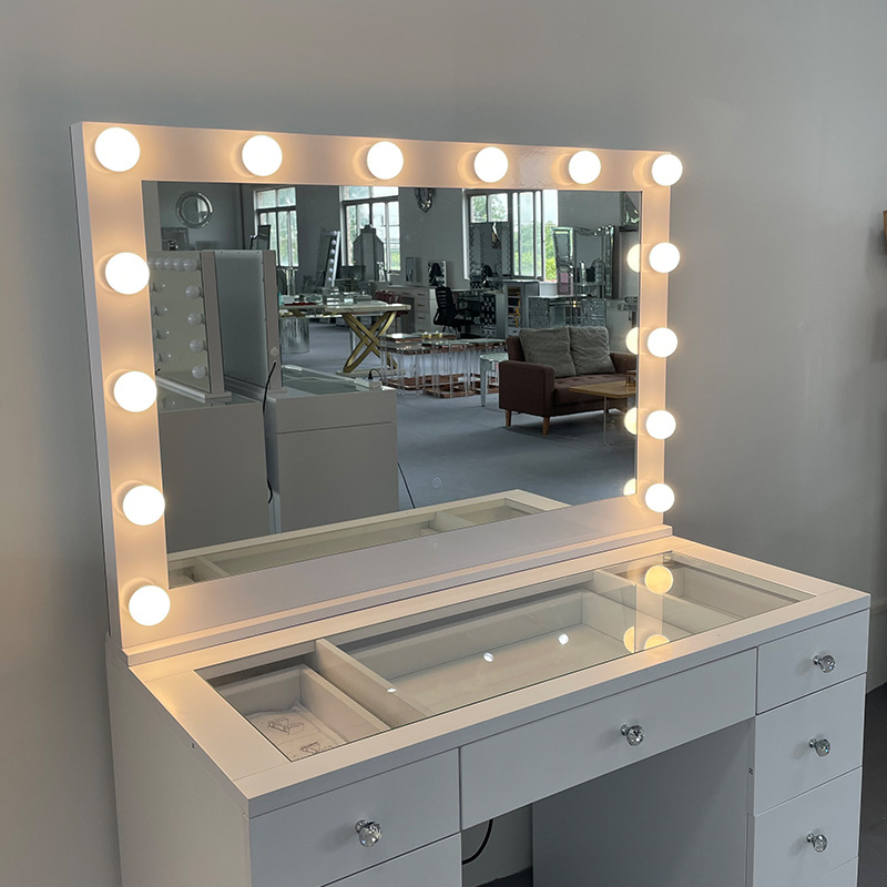 Lampu rias studio selebgram, l - Beauty Makeup Bridal ulasan dan harga
